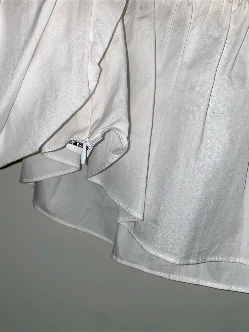 Never worn Zara White Off-Shoulder Peplum Blouse - Picture 3 of 4